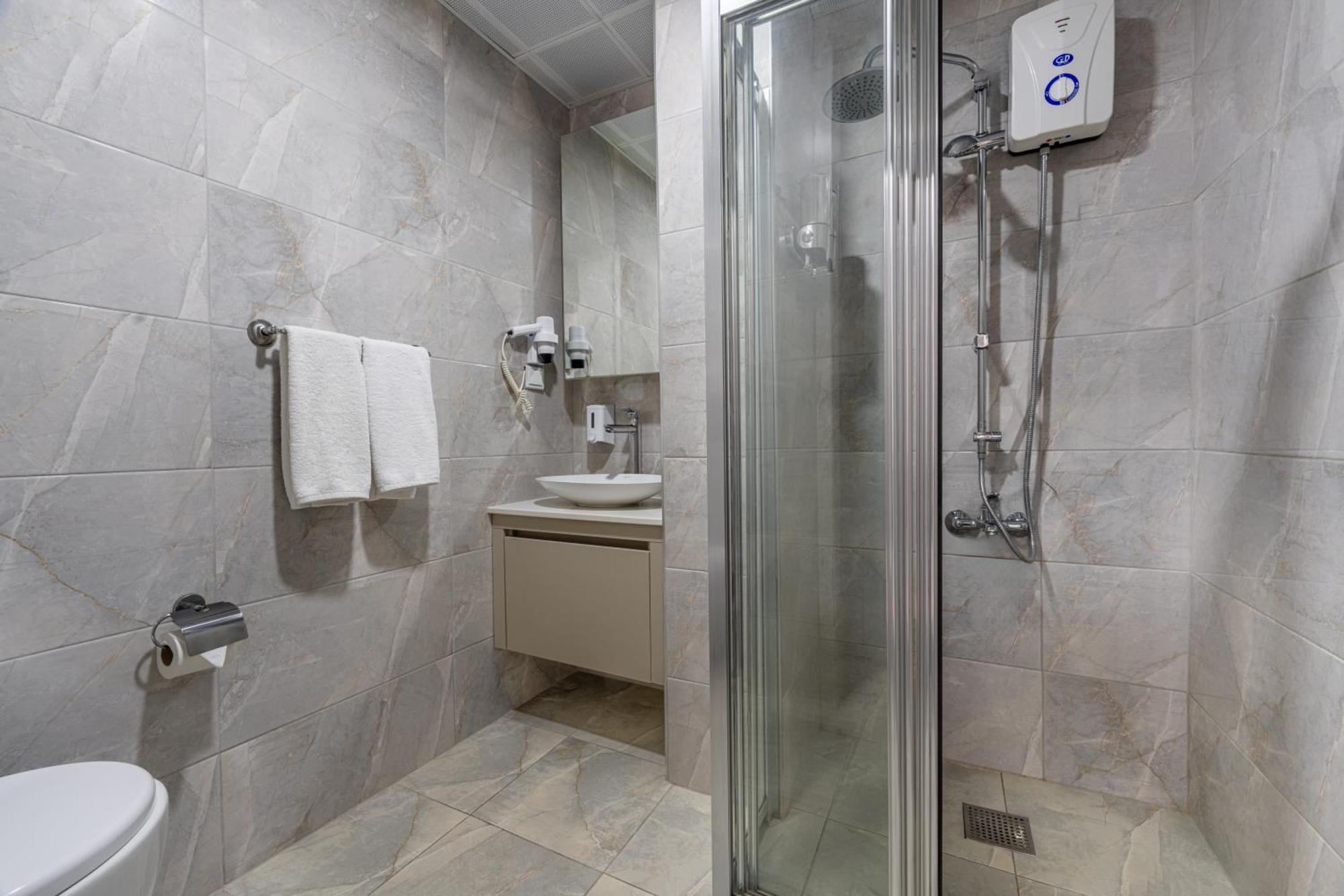 Echinus Lara Hotel Antalia Esterno foto